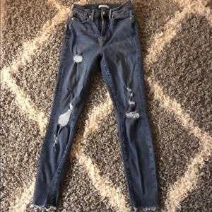 Good American, good waist, skinny crop jeans